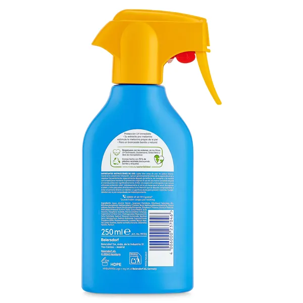 Protector solar en spray protege & broncea SPF 30 Nivea 250 ml 3