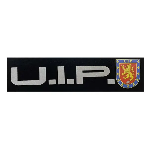 Parche reflectante con texto UIP